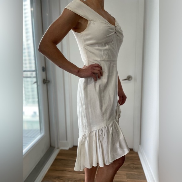 Wayf Strapless linen dress size M - Picture 3 of 3